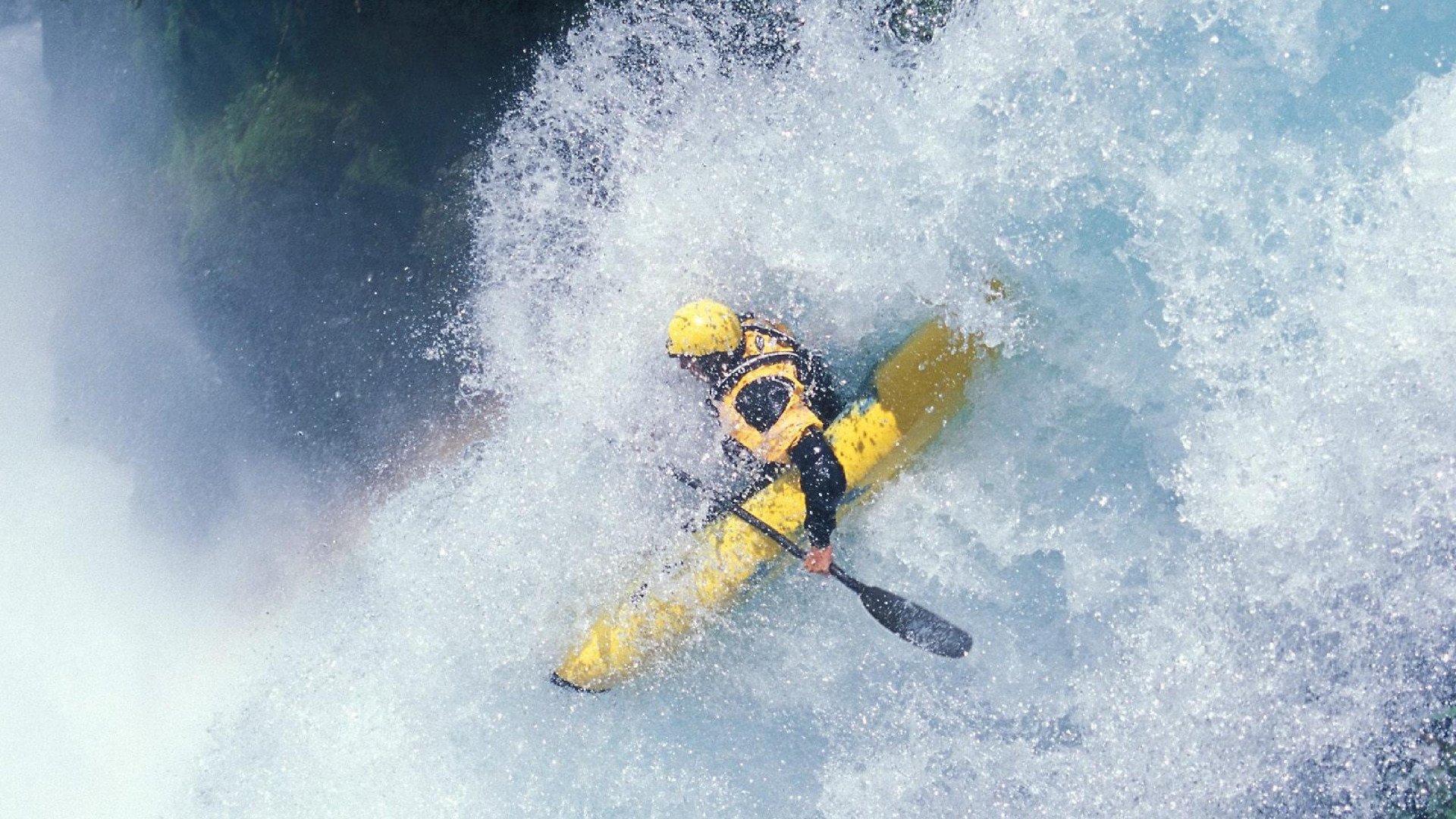 -校园足球教练培训课程加入伤病预防知识模块，足球损伤预防的专项训练
